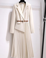 Larissa | Damen Plissee Midikleid mit Gürtel in Beige