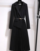 Larissa | Damen Plissee Midikleid mit Gürtel in Schwarz