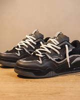 Leander | Herren Orthopädische Sneaker mit dicker Sohle in Schwarz