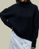 Annika | Locker Geschnittener Rollkragen Strickpullover für Damen Oversized in Schwarz