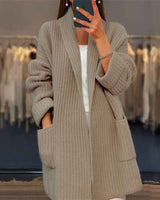 Lockere Strickjacke im Longcut in Khaki