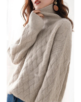 Luise | Damen Rollkragenpullover mit Muster, Oversized Design und Strick Struktur in Beige