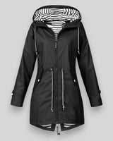 Lena | Damen Winterjacke mit Kapuze und Reißverschlüssen in Schwarz