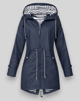 Lena | Damen Winterjacke mit Kapuze und Reißverschlüssen in Dunkelblau