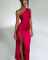 Lysandra | Damen One-Shoulder Abendkleid mit Schlitz in Rot
