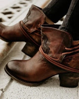 Stilvolle Leder Damen Stiefeletten - Celeste in Braun
