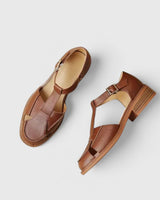Lusia – Elegante Sandale Mit Schnallenriemen in Braun