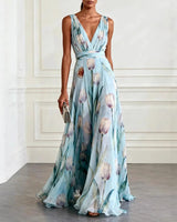 Mathilde | Damen V-Ausschnitt Maxikleid Blumenmuster in Hellblau
