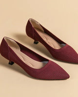 Solvei | Damen Kitten Heel Pumps Spitze Zehenpartie in Rot