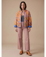 Narin | Damen Steppjacke mit Muster und Stehkragen in Orange