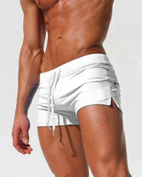 Niklas | Herren Kurze Slim Fit Badeshorts in Weiß
