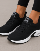 Gianna - Sneakers mit Profilsohle in Schwarz