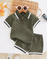 Basil - Strukturiertes Set aus Poloshirt und Shorts in Grün