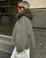 Oversize Steppjacke mit Kapuze in Olive