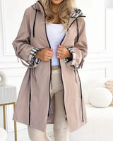 Liaa – Wind- Und Wasserdichter Trenchcoat Mit Kapuze in Beige