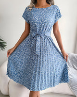 Caitlin | Plissee Blumenmuster Kleid in Hellblau