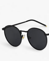 Unisex Designer Sonnenbrille mit Rundgläsern – Nova in Schwartz Grau