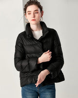 Plume - Elegante Daunenjacke Ultra Light Down Plus in Schwarz