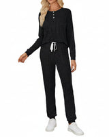 Rippenstrukturiertes zweiteiliges Set mit Langarmoberteil und Hose in Schwarz