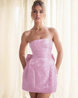 Rita | Damen Trägerloses Jacquard Minikleid Rückenausschnitt – Jacquard Mini 2026 in Rosa