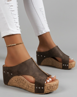 Layen – Sandalen Mit Keilabsatz in Braun