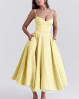 Evelina – mittellanges Kleid in Gelb