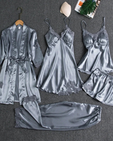 Skadi | Damen Pyjama Set mit Spitze und Morgenmantel in Silber