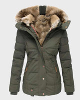 Damen Slim Fit Winterjacke mit Kapuze Aurora in Grün