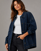 Oversize-Jeanshemd mit Vordertasche – Nadja in Marineblau