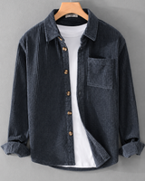 Herren-Cordhemd in lockerem Schnitt mit Brusttasche – Gaspard in Blau