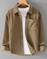 Herren-Cordhemd in lockerem Schnitt mit Brusttasche – Gaspard in Beige