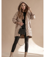 Solea | Winterjacke Damen mit Kapuze und Taschen an den Seiten in Khaki