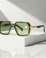 Sonnenbrille quadratisch UV400 mit Metallbügeln in Grün