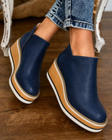 Soraya | Damen Orthopädische Stiefeletten mit Keilabsatz, Plateau und Reißverschluss in Dunkelblau