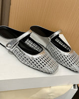 Cerise - Schimmernde Mary-Janes in Silber