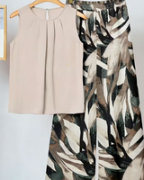 Anemiek – Elegantes Zweiteiliges Set Mit Drucken in Khaki