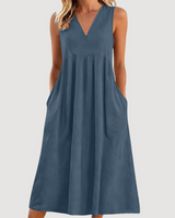 Milanie – Ärmelloses Midikleid in Marineblau