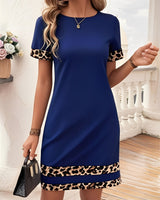 Leopardenmuster Patchwork Bootsausschnitt Kurzarm T Shirt Kleid in Blau