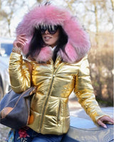 Elisee | Winterjacke mit Kunstfellkapuze und glänzendem Finish in Or