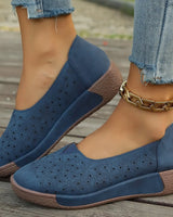 Viktoria | Damen Plateau Loafer mit Lochperforation in Blau
