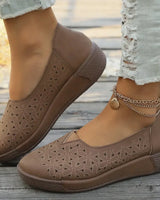 Viktoria | Damen Plateau Loafer mit Lochperforation in Braun