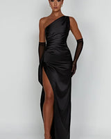 Violetta | Damen One Shoulder Maxikleid in Schwarz