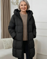 Zora | Damen Lange Winterjacke mit Kapuze in Schwarz